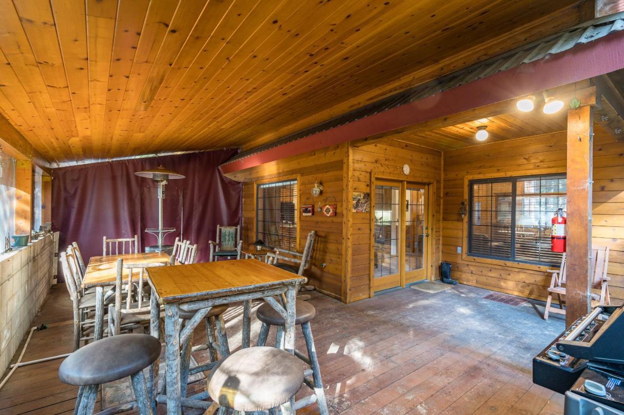 Rock Front Lodge Fish Camp Exterior foto